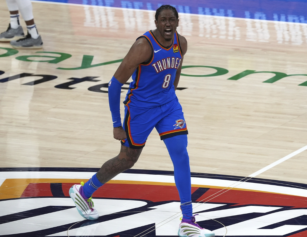 40分6板4助，就在今天，杰伦威创造NBA历史纪录，顶薪稳了